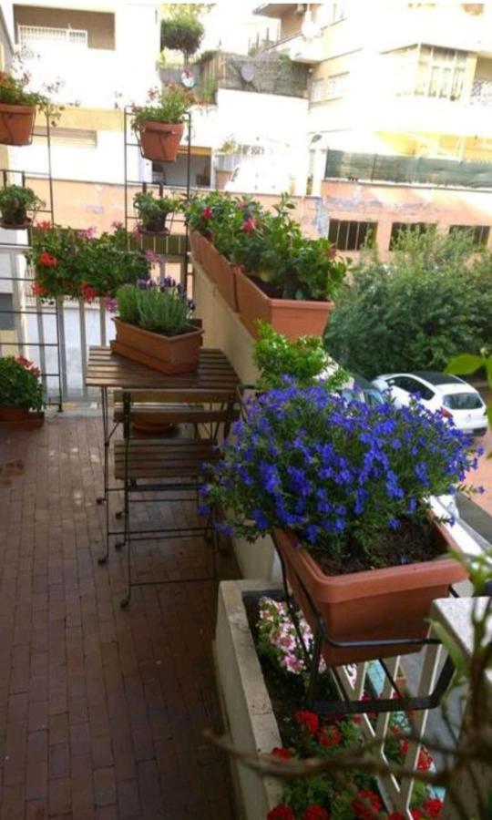 Roma San Pietro Apartment Luaran gambar