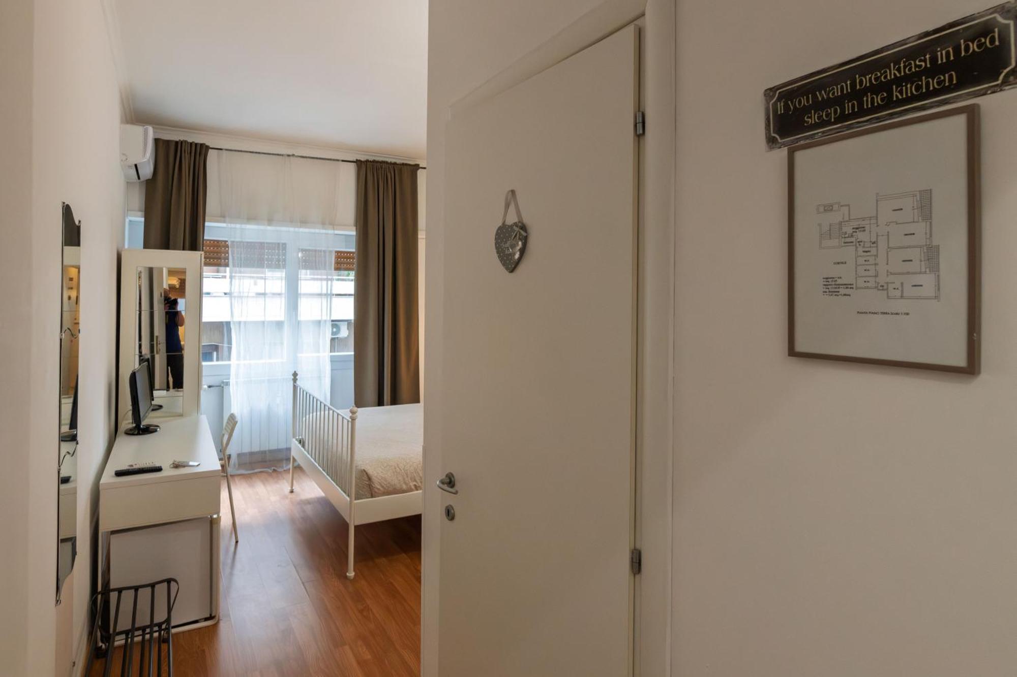 Roma San Pietro Apartment Luaran gambar