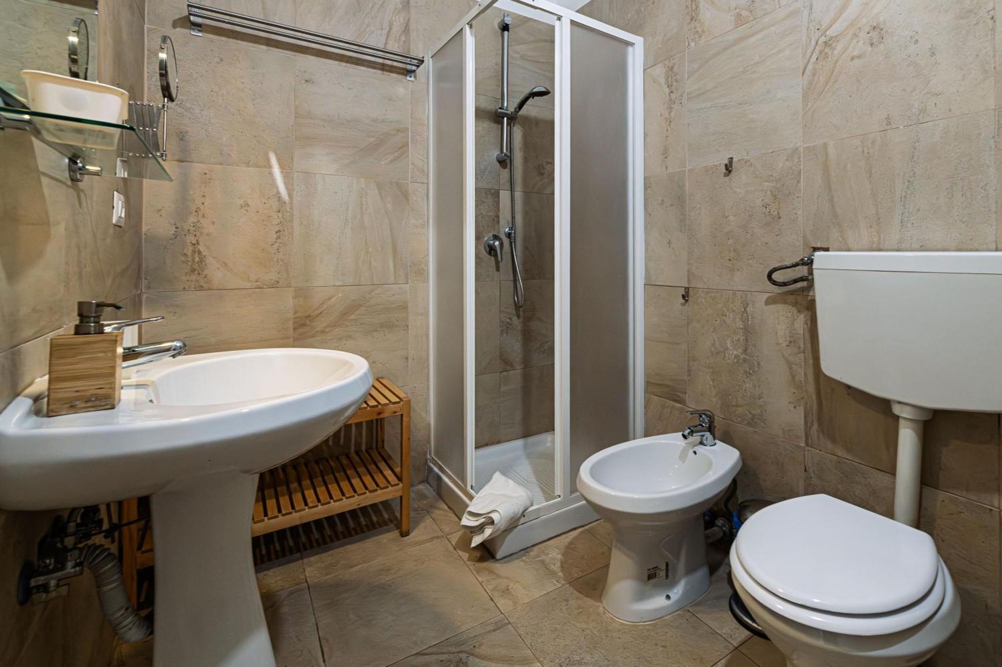 Roma San Pietro Apartment Luaran gambar