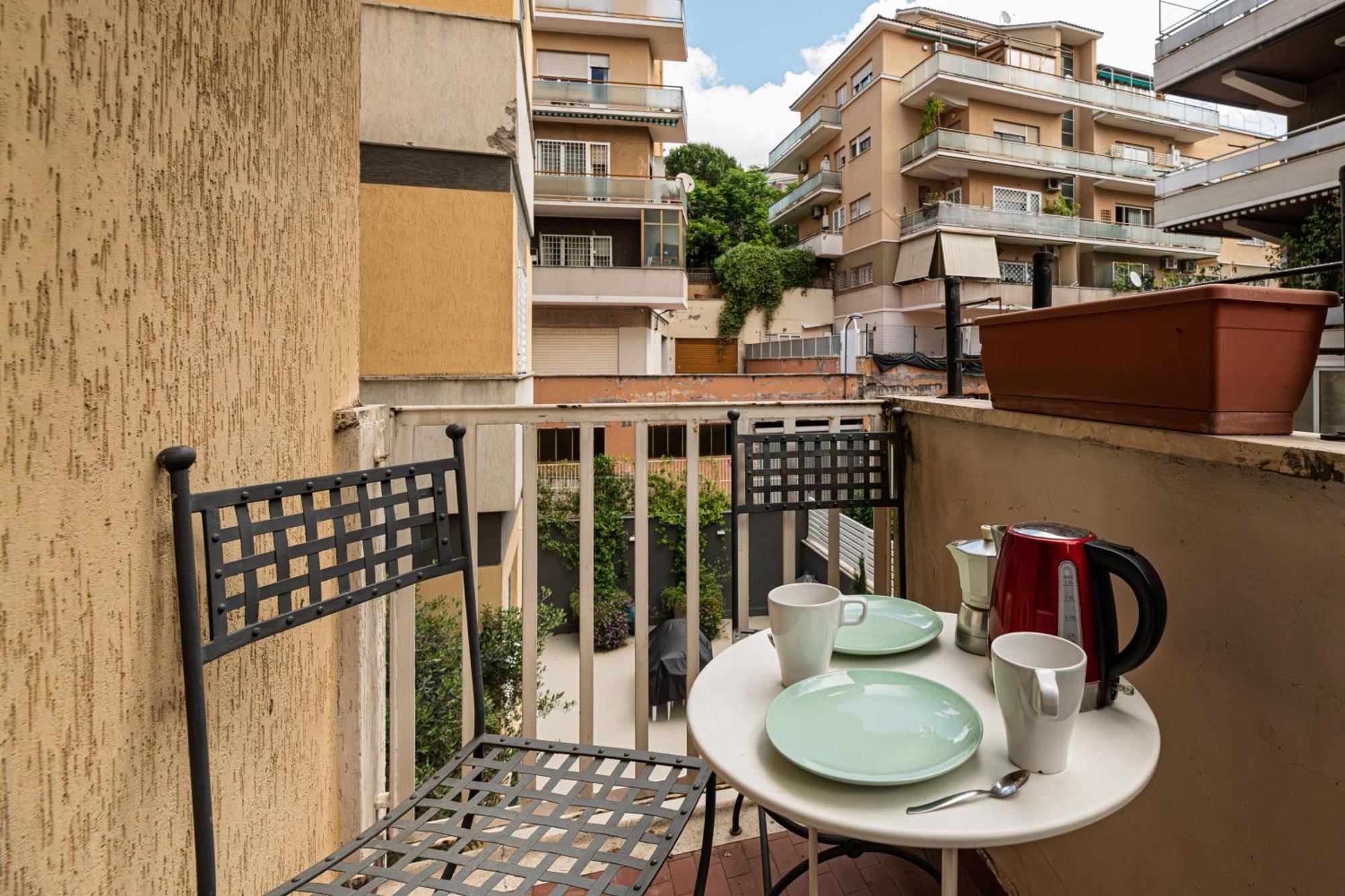 Roma San Pietro Apartment Luaran gambar